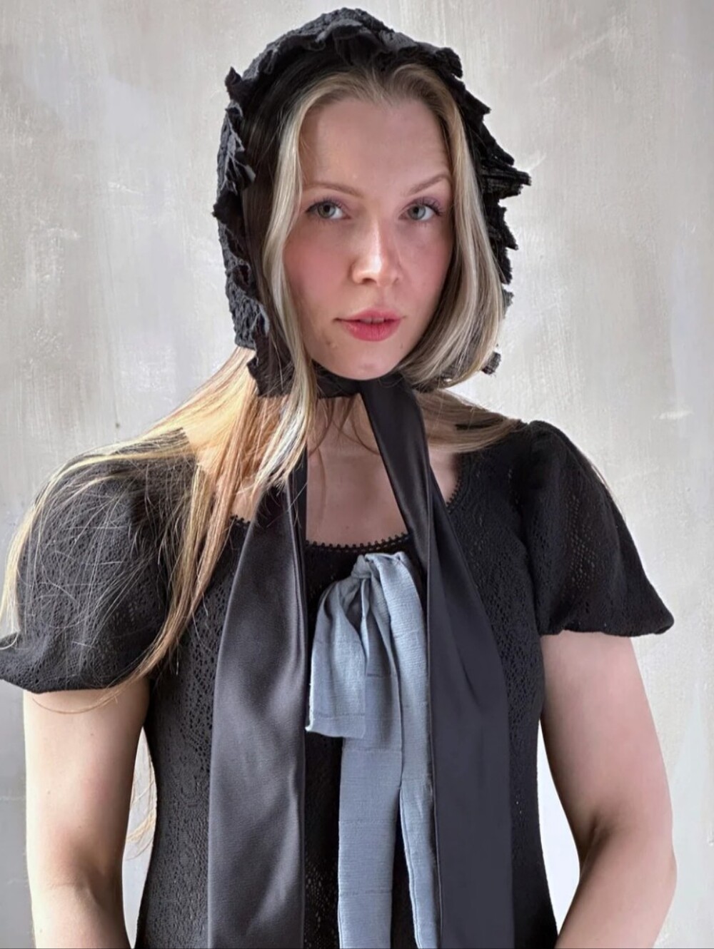 Nuit Clothing Atelier Silk Ruffle Bonnet Hat
